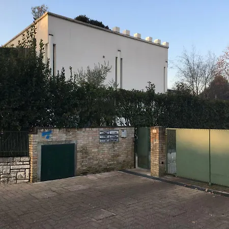 Homestay Lungo Il Fiume Treviso