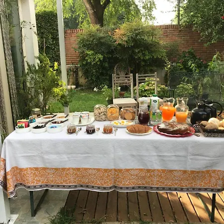 Lungo Il Fiume Homestay Treviso